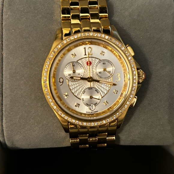 Michele Serein Chronograph Gold and Diamond watch - Picture 8 of 11